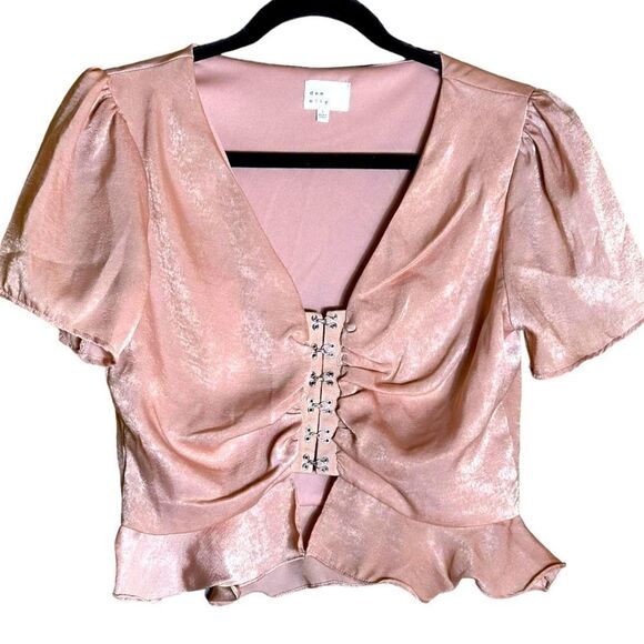 Dee Elly Shimmery Pink Cropped Eyelet Top Size Small 📦 - Picture 8 of 8